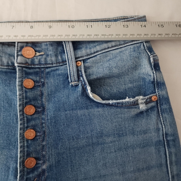 Mother The Pixie Tomcat Crop Jeans in Not Cut & Pasted Jeans - Picture 7 of 9